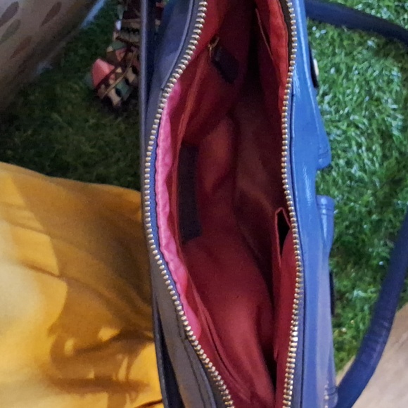 Coach Daisy Poppy Liquid Gloss - Picture 7 of 9